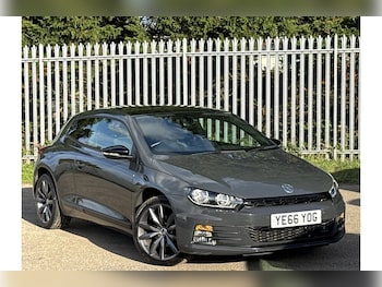 2016 - TDI BlueMotion Tech GT Black Edition 2-Door