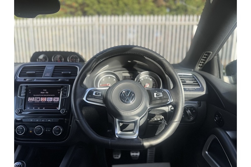 Used Volkswagen Scirocco 2016 for sale - 76157850: Photo 30