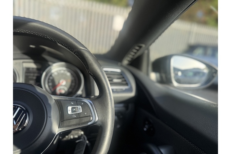 Used Volkswagen Scirocco 2016 for sale - 76157850: Photo 33