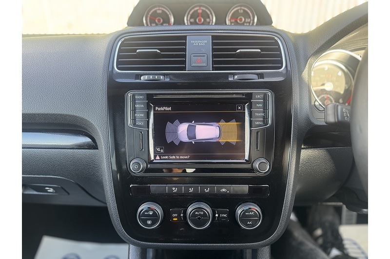 Used Volkswagen Scirocco 2016 for sale - 76157850: Photo 39