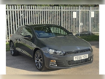 Used Volkswagen Scirocco 2016 for sale - 76157850: Photo