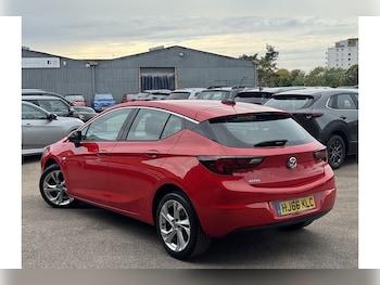Used Vauxhall Astra 2016 for sale - 76114928: Photo 2