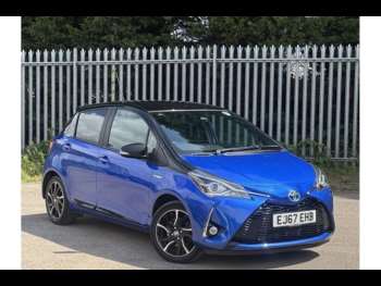 Used Toyota Yaris 2017 for sale - 74997120: Photo