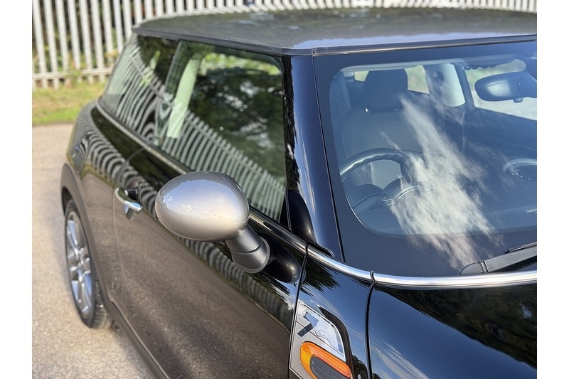 Used MINI Hatch 2018 for sale - 75728064: Photo 13