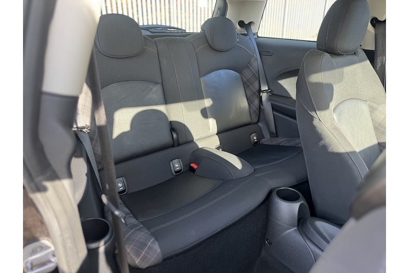 Used MINI Hatch 2018 for sale - 75728064: Photo 23