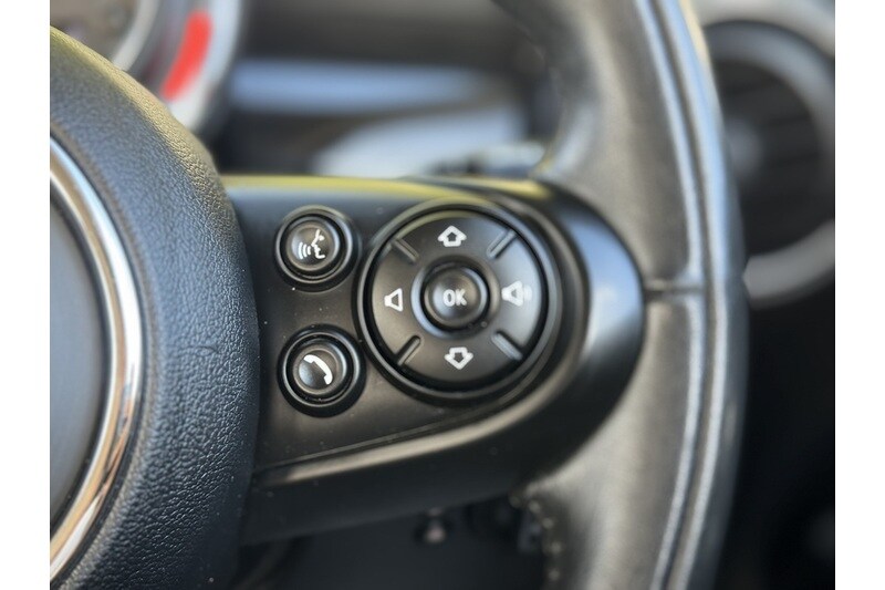 Used MINI Hatch 2018 for sale - 75728064: Photo 41