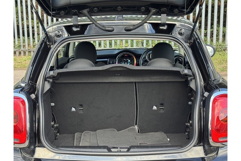 Used MINI Hatch 2018 for sale - 75728064: Photo 48
