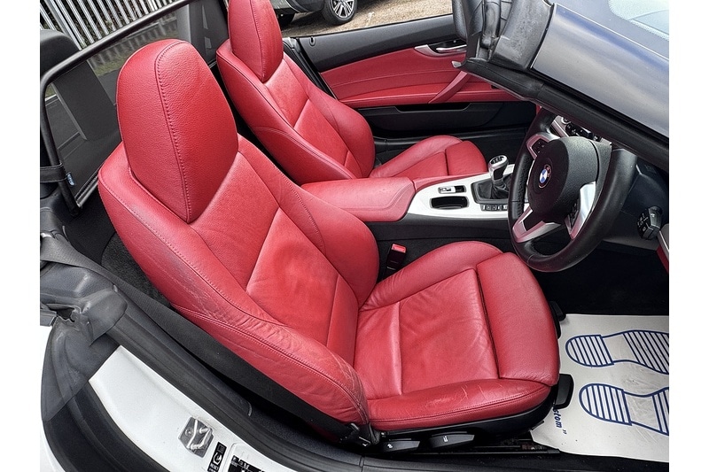 Used BMW Z4 2011 for sale - 76778026: Photo 16