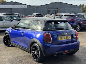 Used MINI Hatch 2018 for sale - 78710472: Photo