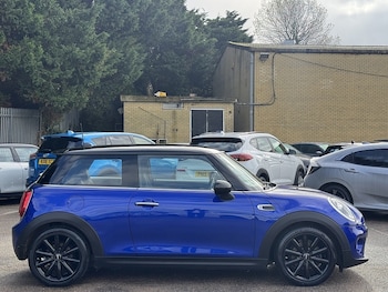 Used MINI Hatch 2018 for sale - 78710472: Photo
