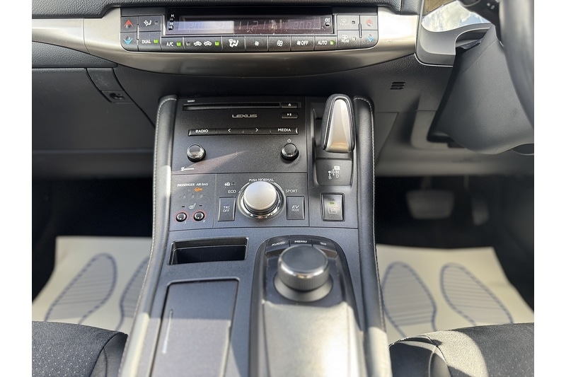 Used Lexus CT 2015 for sale - 75643120: Photo 29