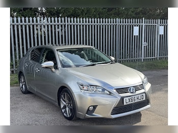 Used Lexus CT 2015 for sale - 75643120: Photo