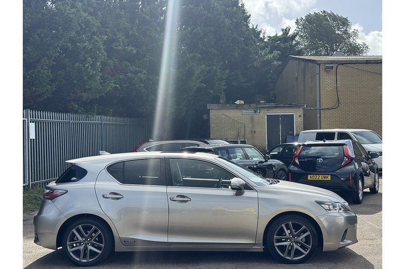 Used Lexus CT 2015 for sale - 75643120: Photo 6