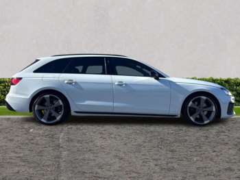 Used Audi A4 Avant 2021 for sale - 72149122: Photo