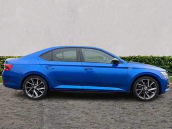 Used Skoda Superb 2019 for sale - 71787366: Photo