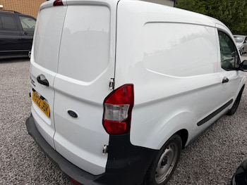 Used Ford Transit Courier 2022 for sale - 78516510: Photo