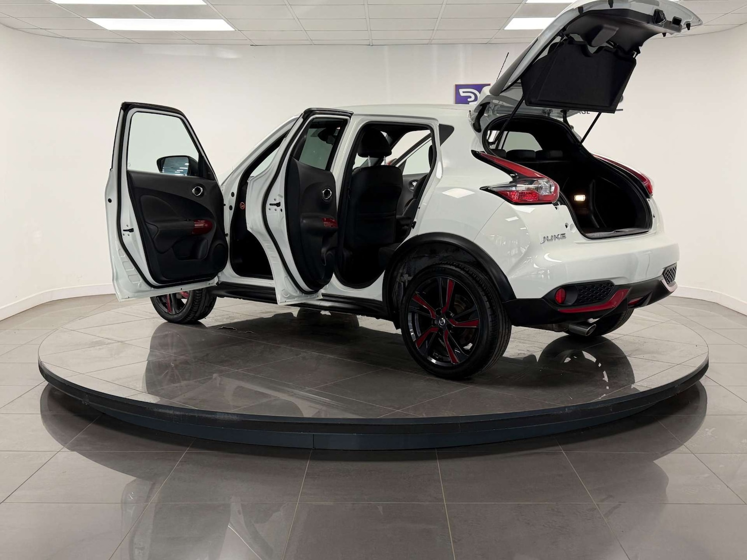 Used Nissan Juke 2016 for sale - 77717751: Photo 31