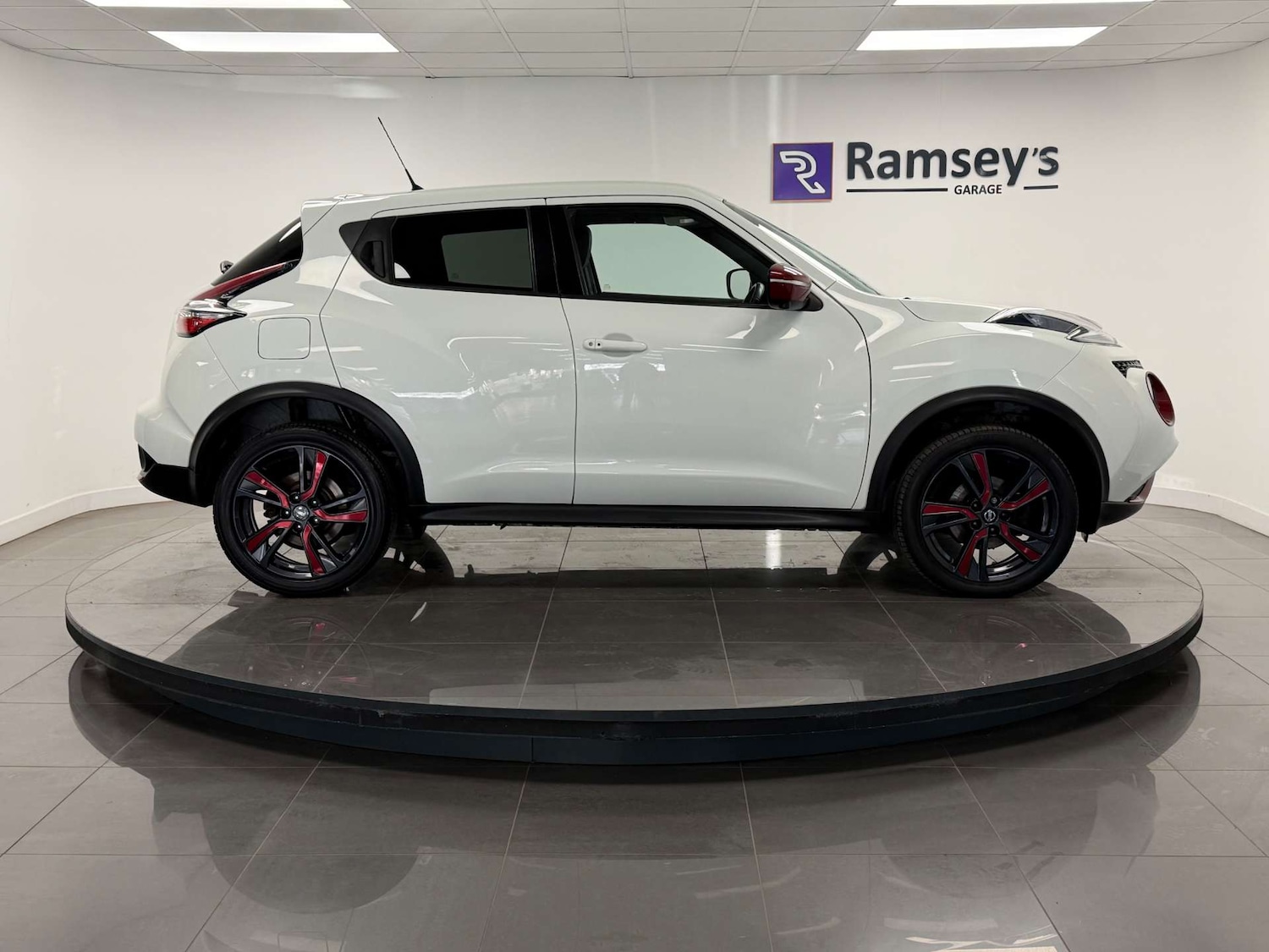 Used Nissan Juke 2016 for sale - 77717751: Photo 5