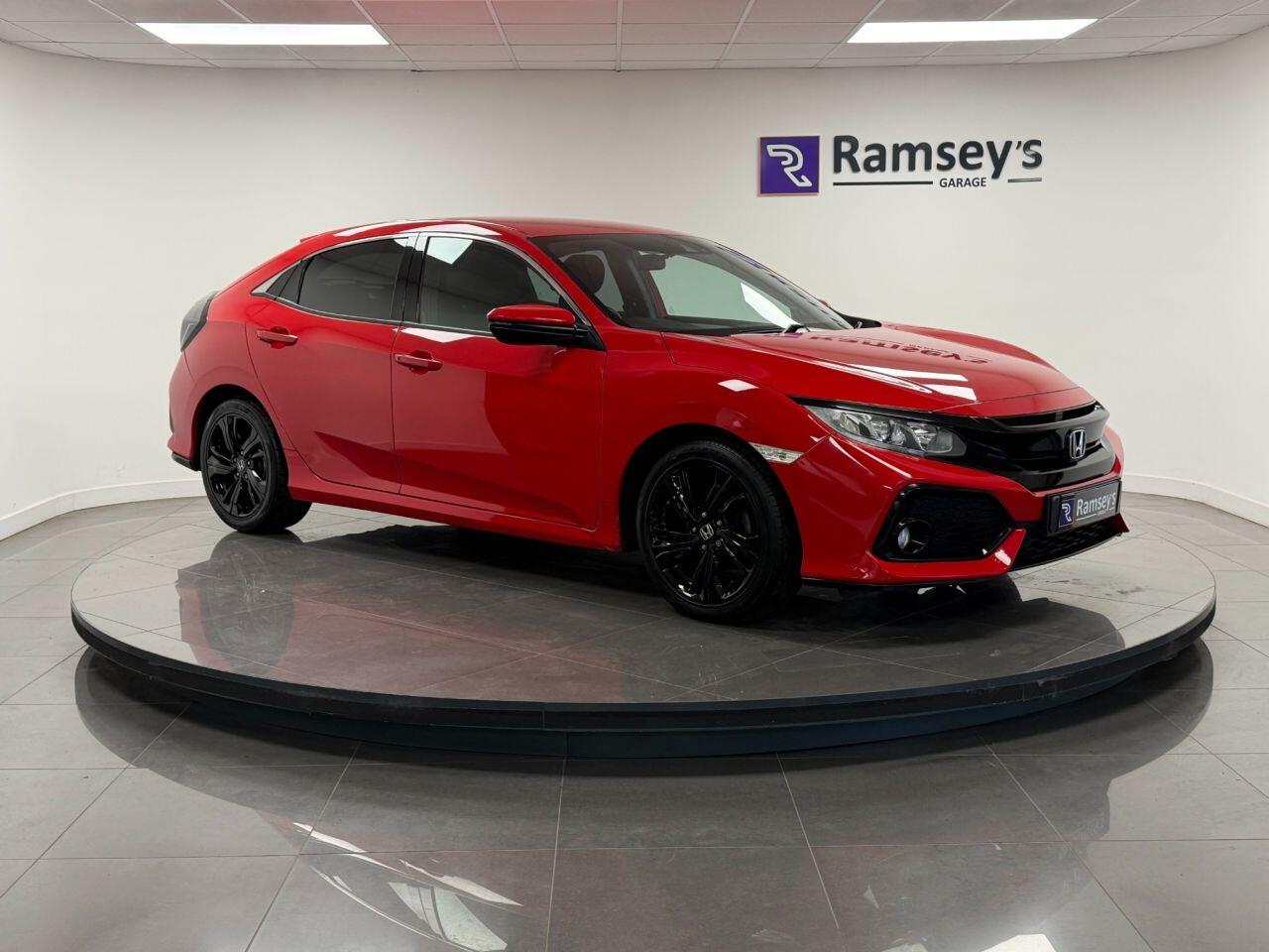 Used Honda Civic 2018 for sale - 76701595: Photo 1