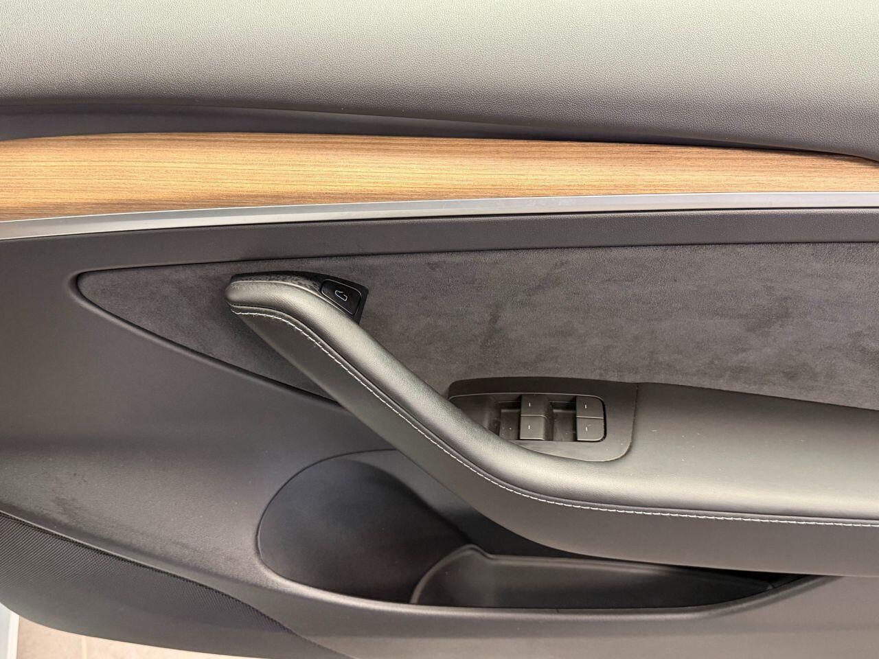 Used Tesla Model 3 2021 for sale - 77066947: Photo 16