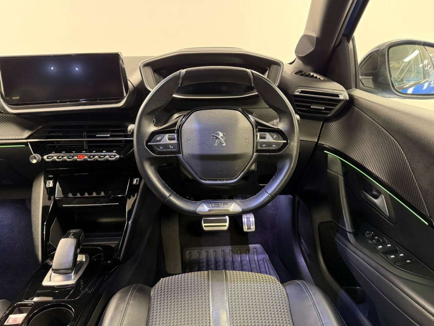 Used Peugeot 208 2022 for sale - 77505990: Photo 2