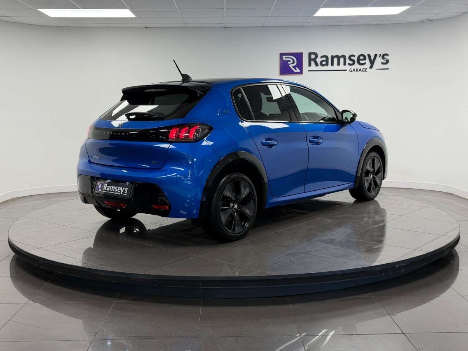 Used Peugeot 208 2022 for sale - 77505990: Photo 4