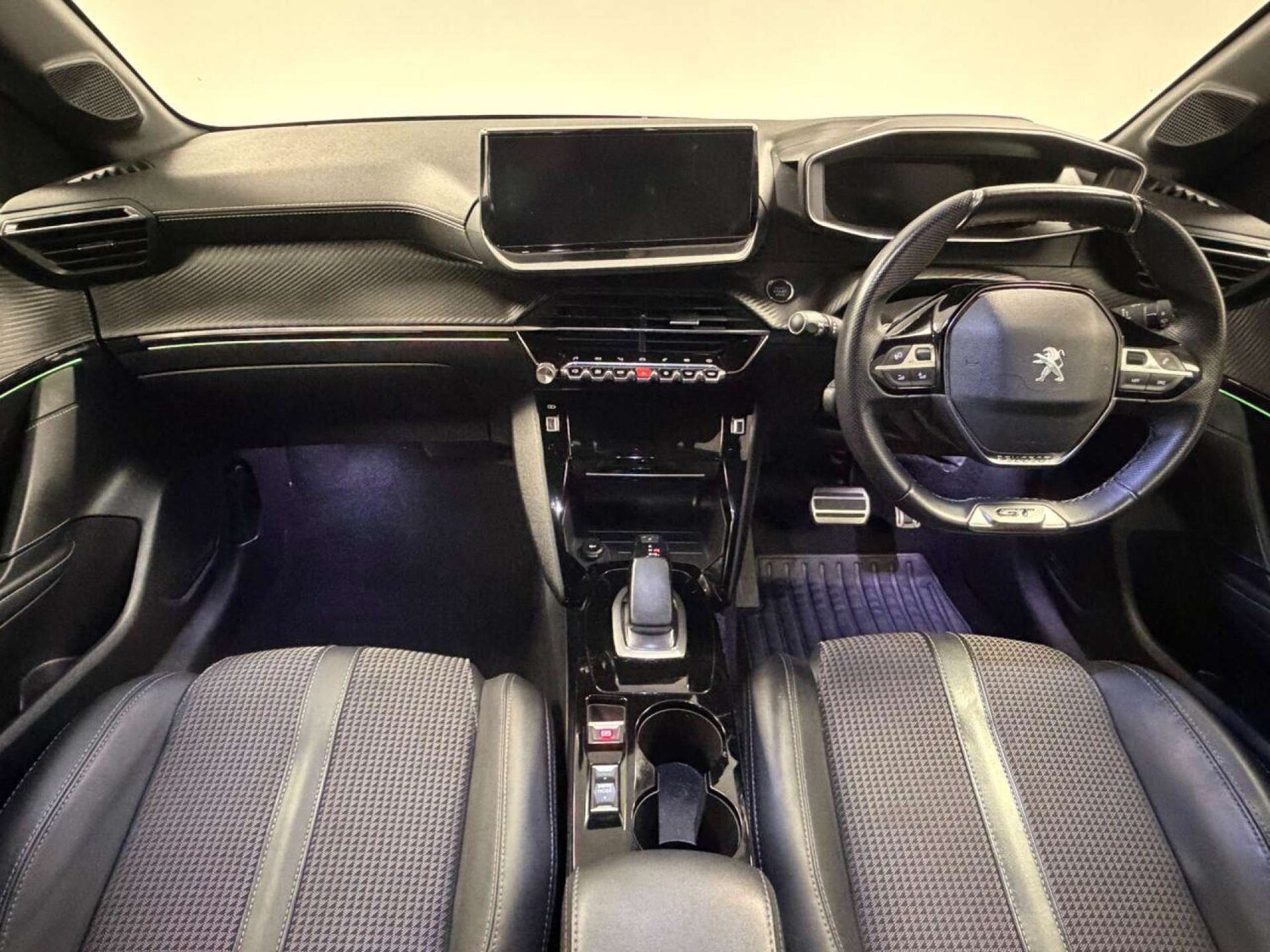 Used Peugeot 208 2022 for sale - 77505990: Photo 8