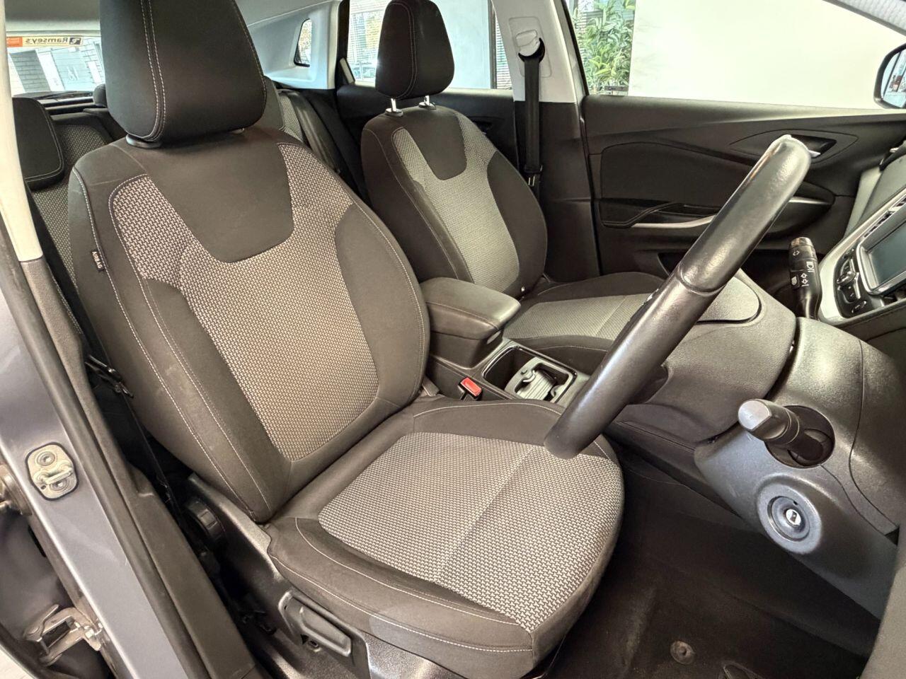 Used Vauxhall Grandland X 2018 for sale - 76562386: Photo 3