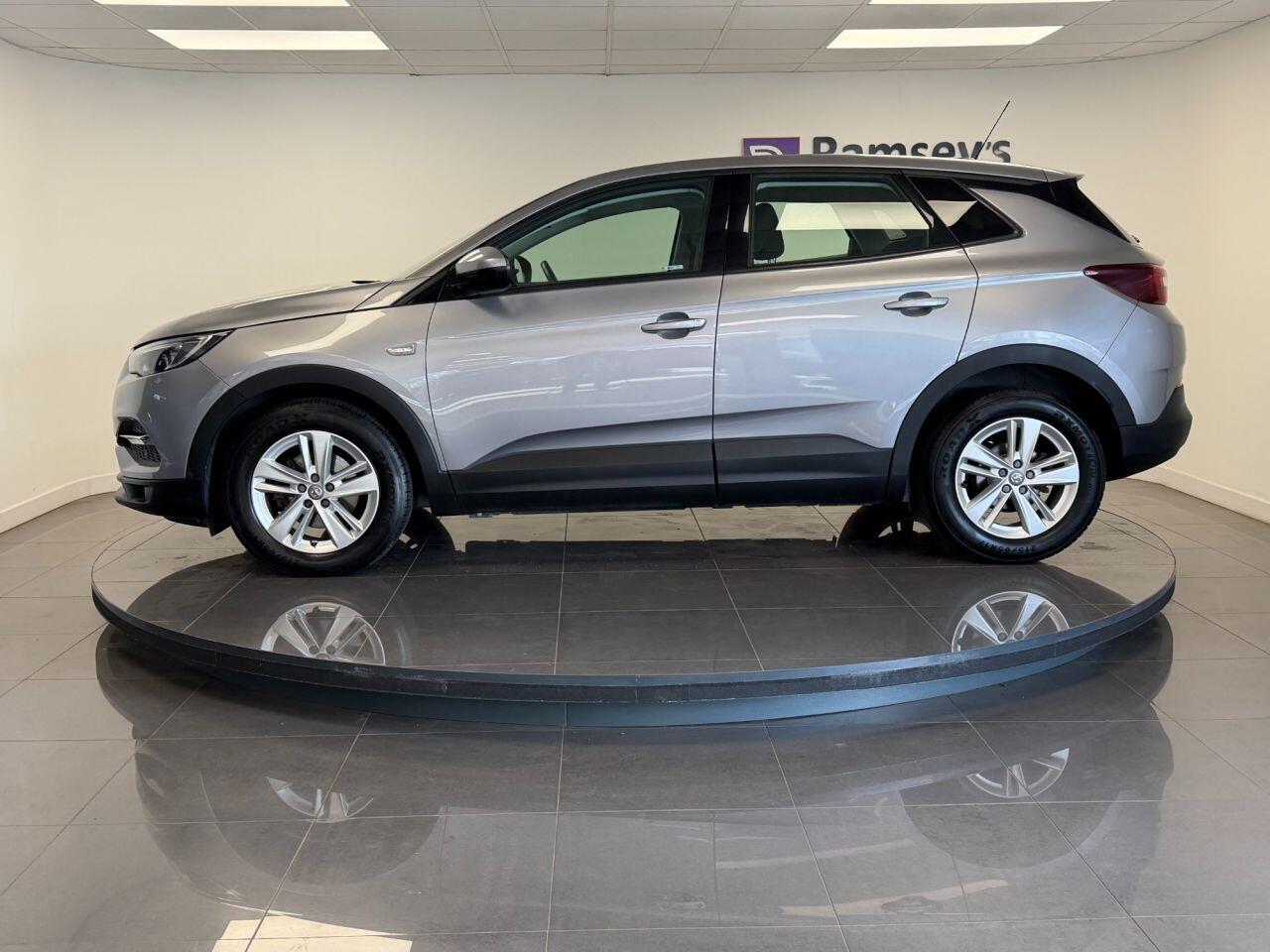 Used Vauxhall Grandland X 2018 for sale - 76562386: Photo 6