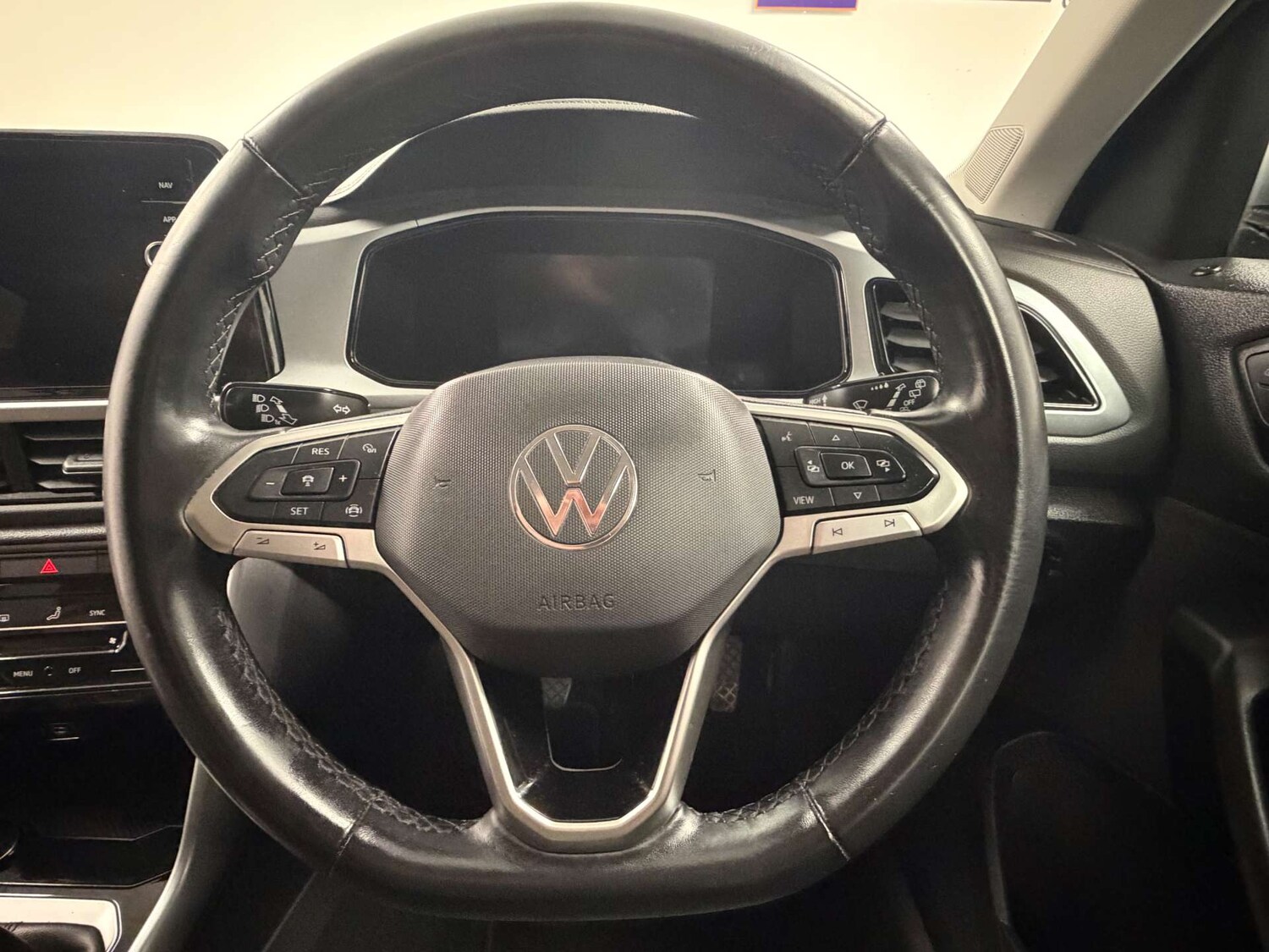 Used Volkswagen T-Roc 2022 for sale - 77506008: Photo 20