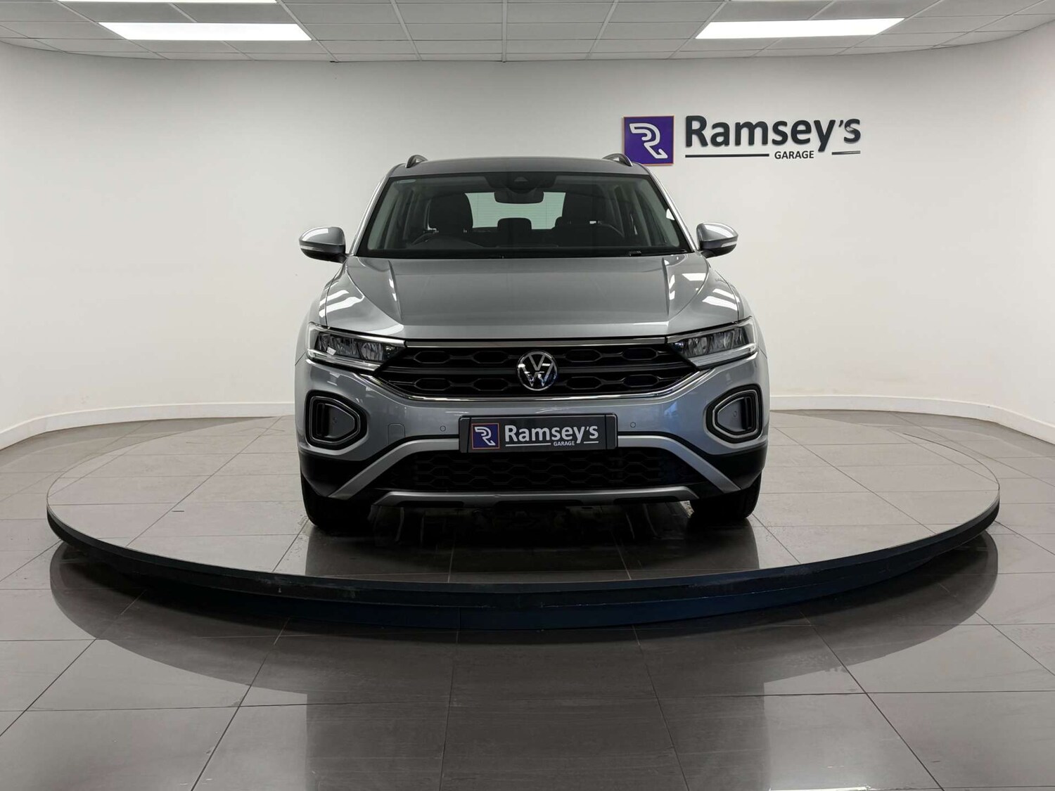 Used Volkswagen T-Roc 2022 for sale - 77506008: Photo 24