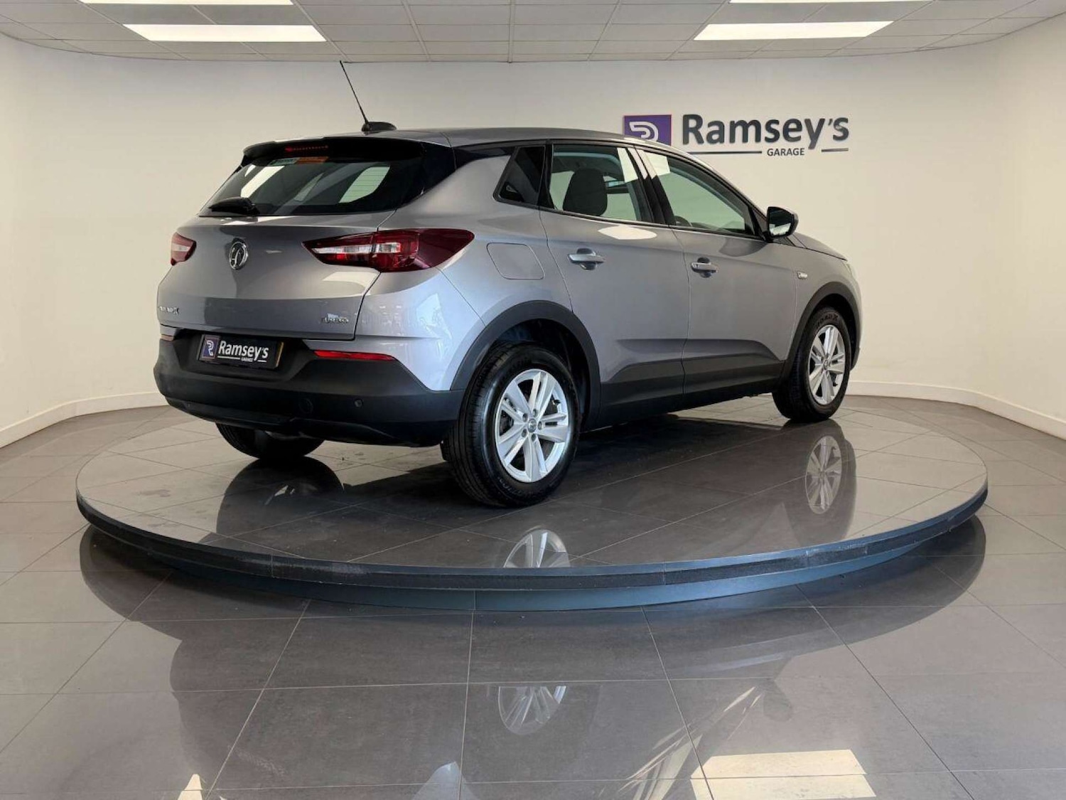 Used Vauxhall Grandland X 2018 for sale - 77506001: Photo 4