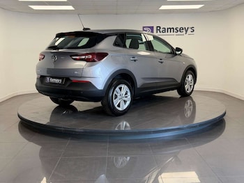 Used Vauxhall Grandland X 2018 for sale - 77506001: Photo