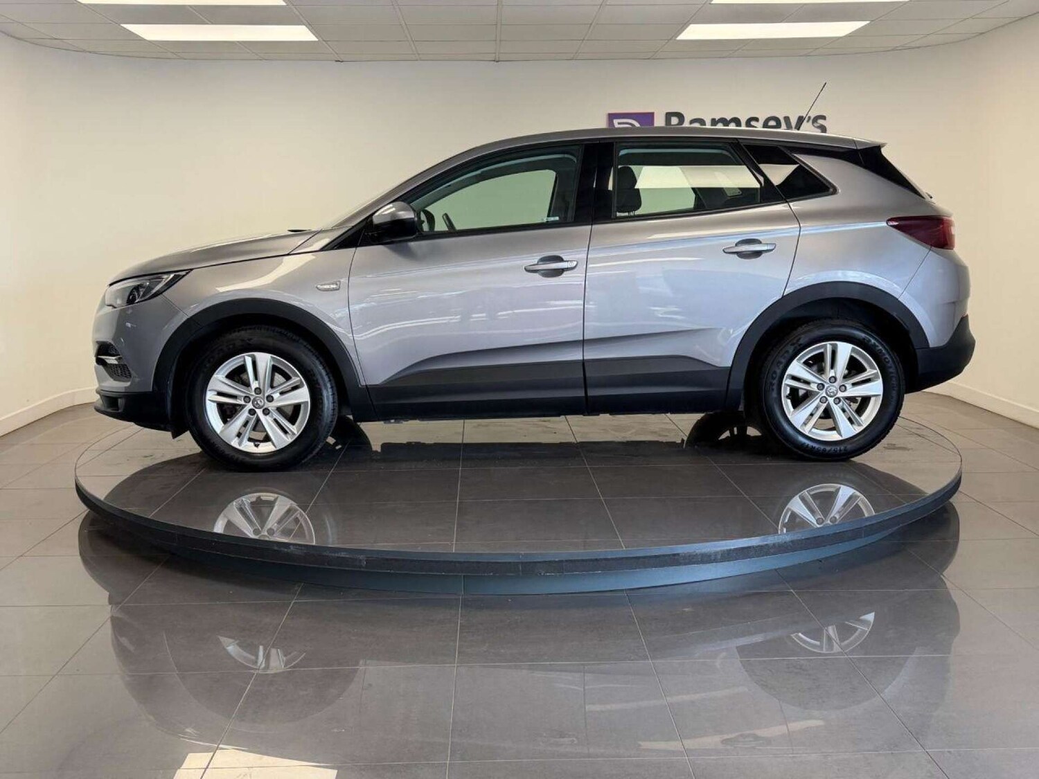 Used Vauxhall Grandland X 2018 for sale - 77506001: Photo 6