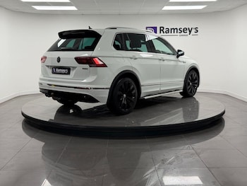 Used Volkswagen Tiguan 2019 for sale - 76700701: Photo