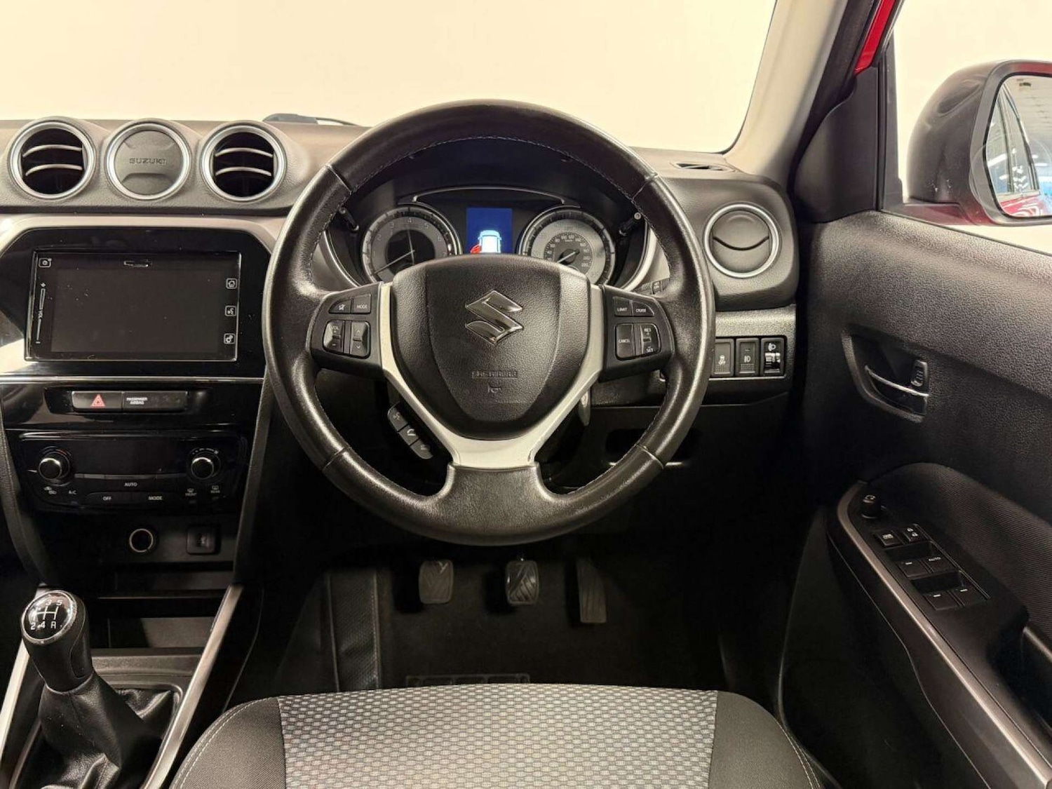 Used Suzuki Vitara 2019 for sale - 77505992: Photo 2