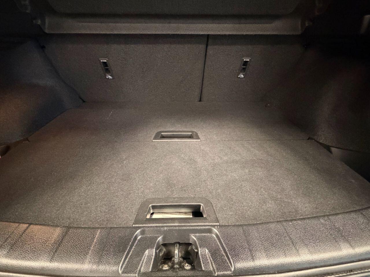 Used Nissan Qashqai 2017 for sale - 76562239: Photo 11