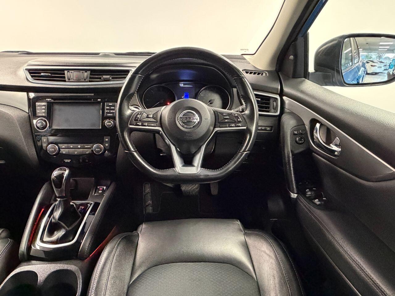 Used Nissan Qashqai 2017 for sale - 76562239: Photo 2