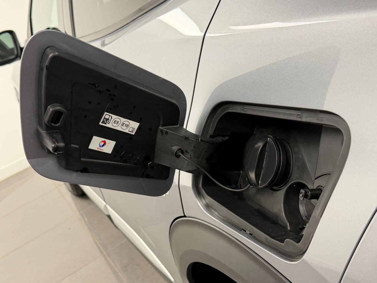 Used Peugeot 2008 2020 for sale - 76562379: Photo 36