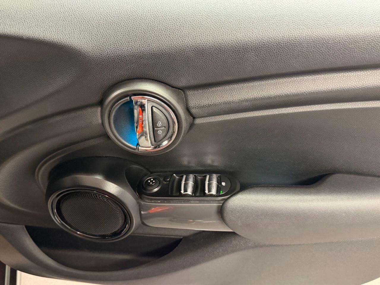 Used MINI Hatch 2018 for sale - 76913639: Photo 14