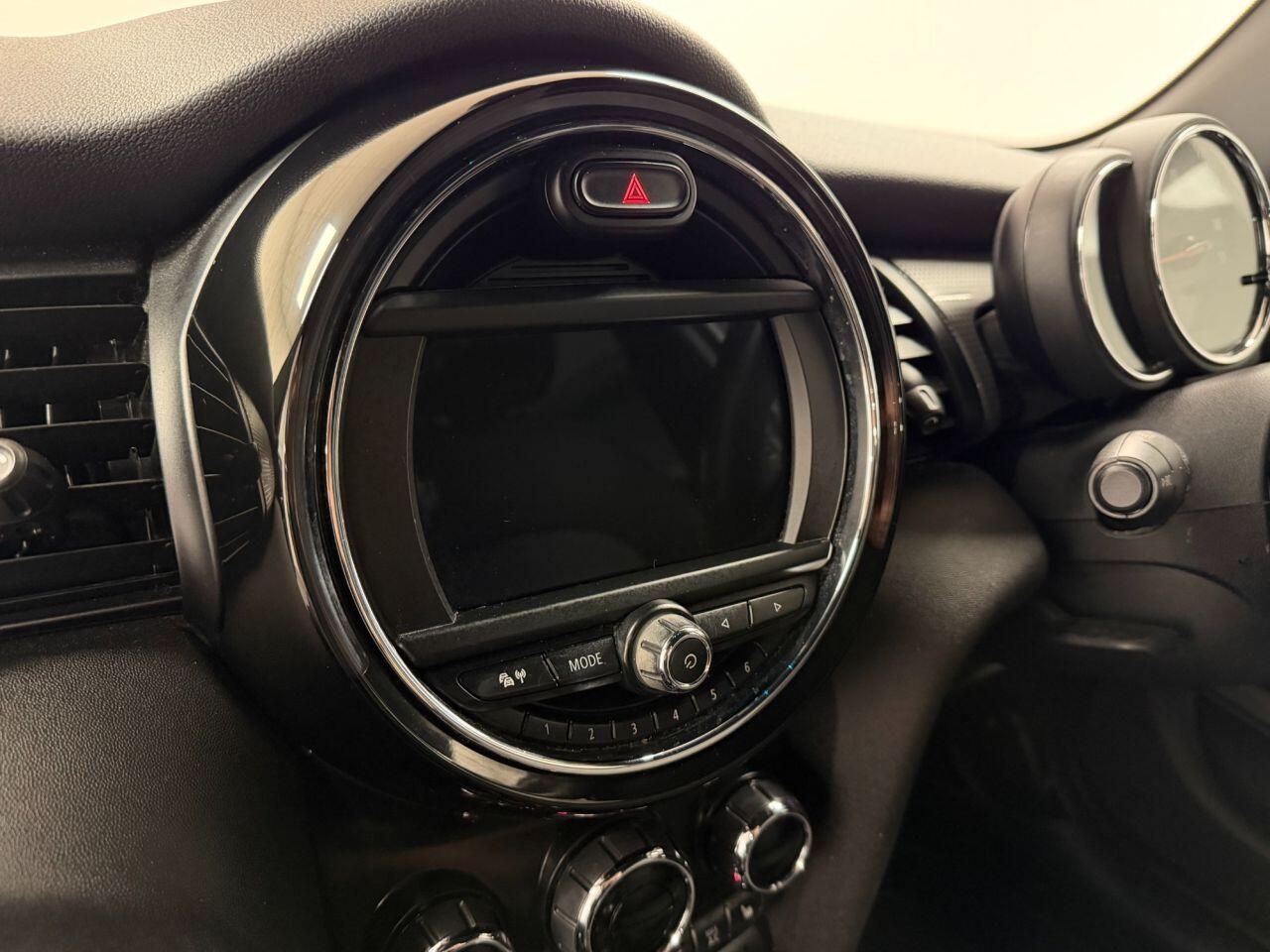 Used MINI Hatch 2018 for sale - 76913639: Photo 15