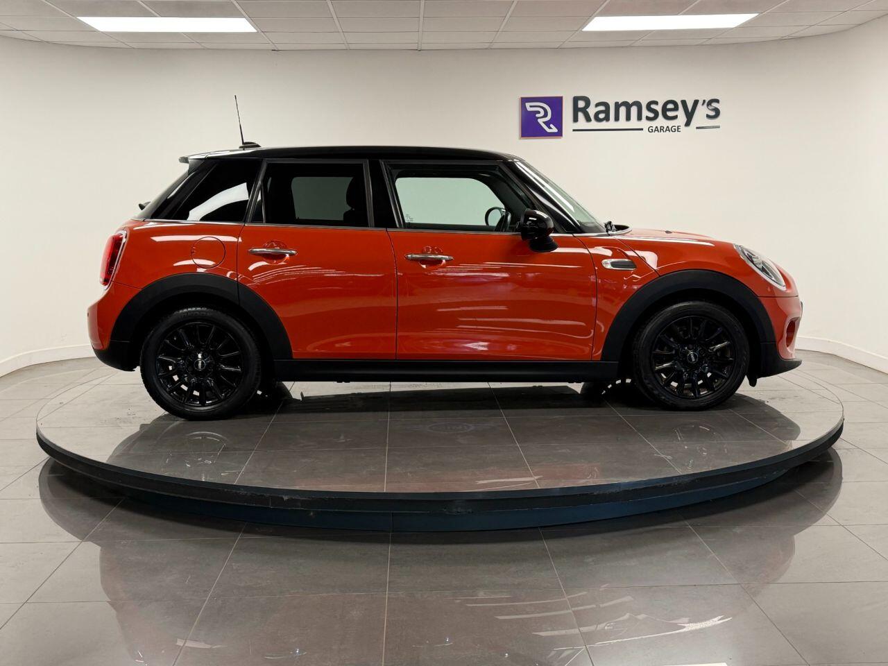 Used MINI Hatch 2018 for sale - 76913639: Photo 20