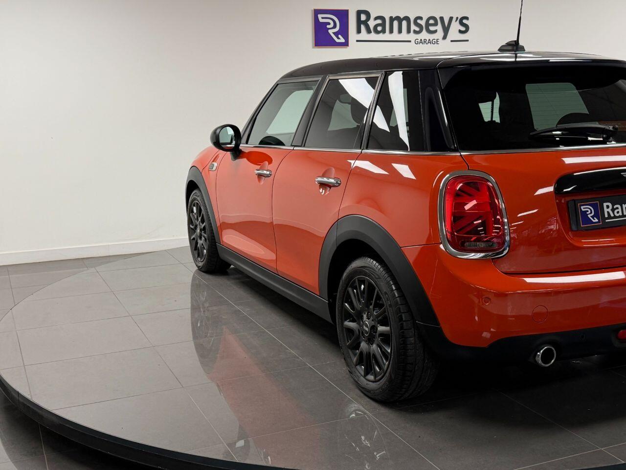 Used MINI Hatch 2018 for sale - 76913639: Photo 33