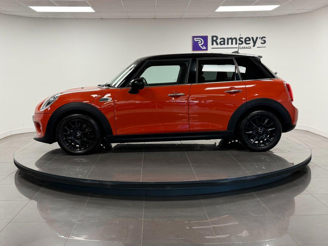 Used MINI Hatch 2018 for sale - 76913639: Photo 6