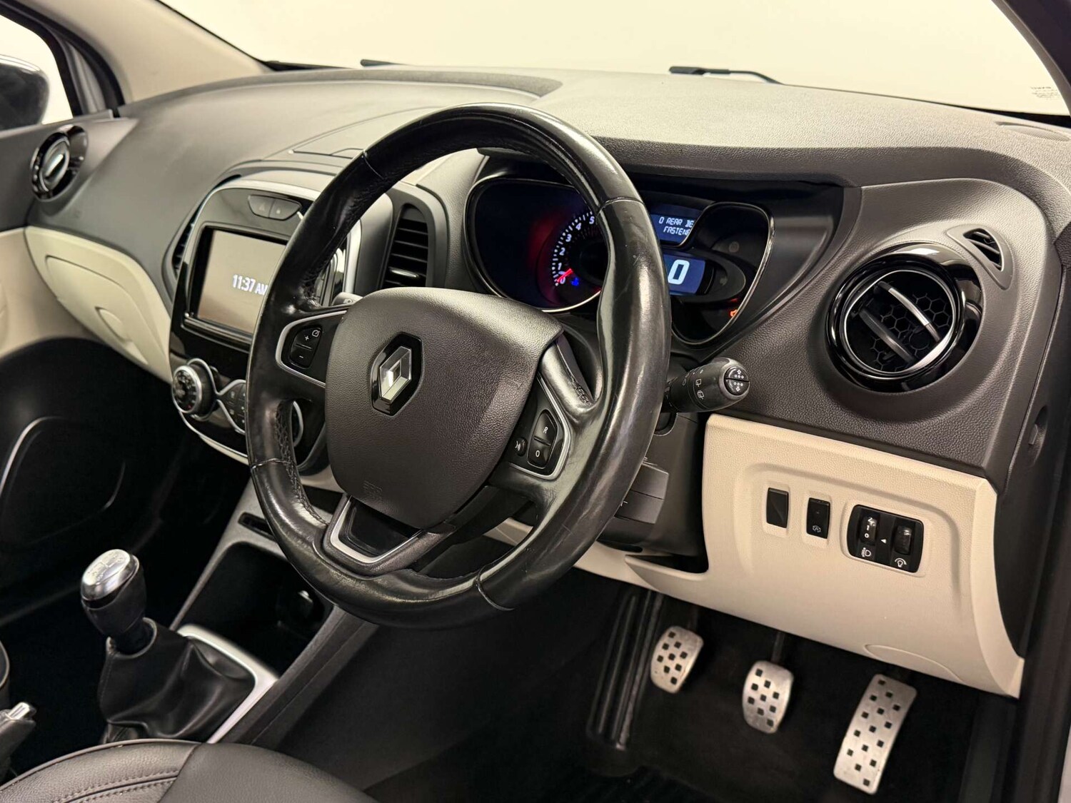 Used Renault Captur 2019 for sale - 77504095: Photo 14