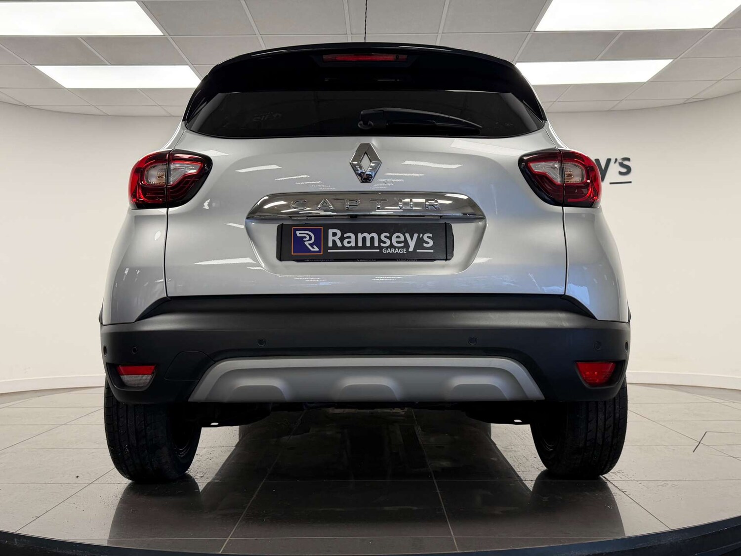 Used Renault Captur 2019 for sale - 77504095: Photo 32