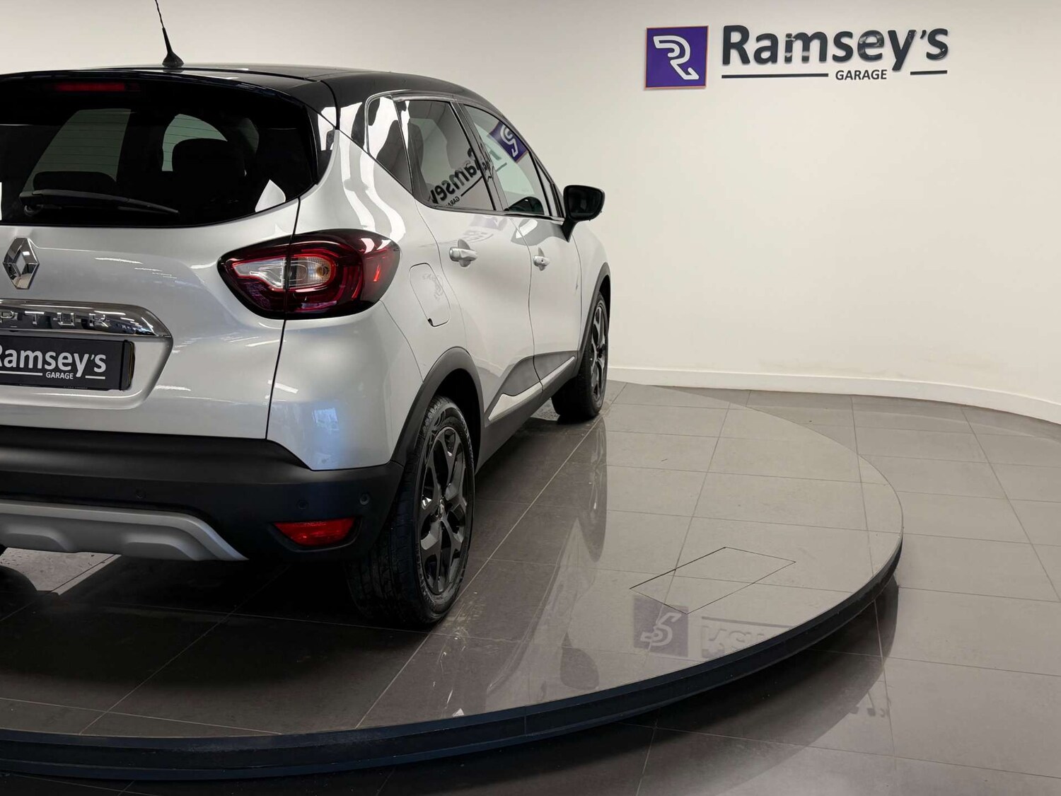 Used Renault Captur 2019 for sale - 77504095: Photo 33