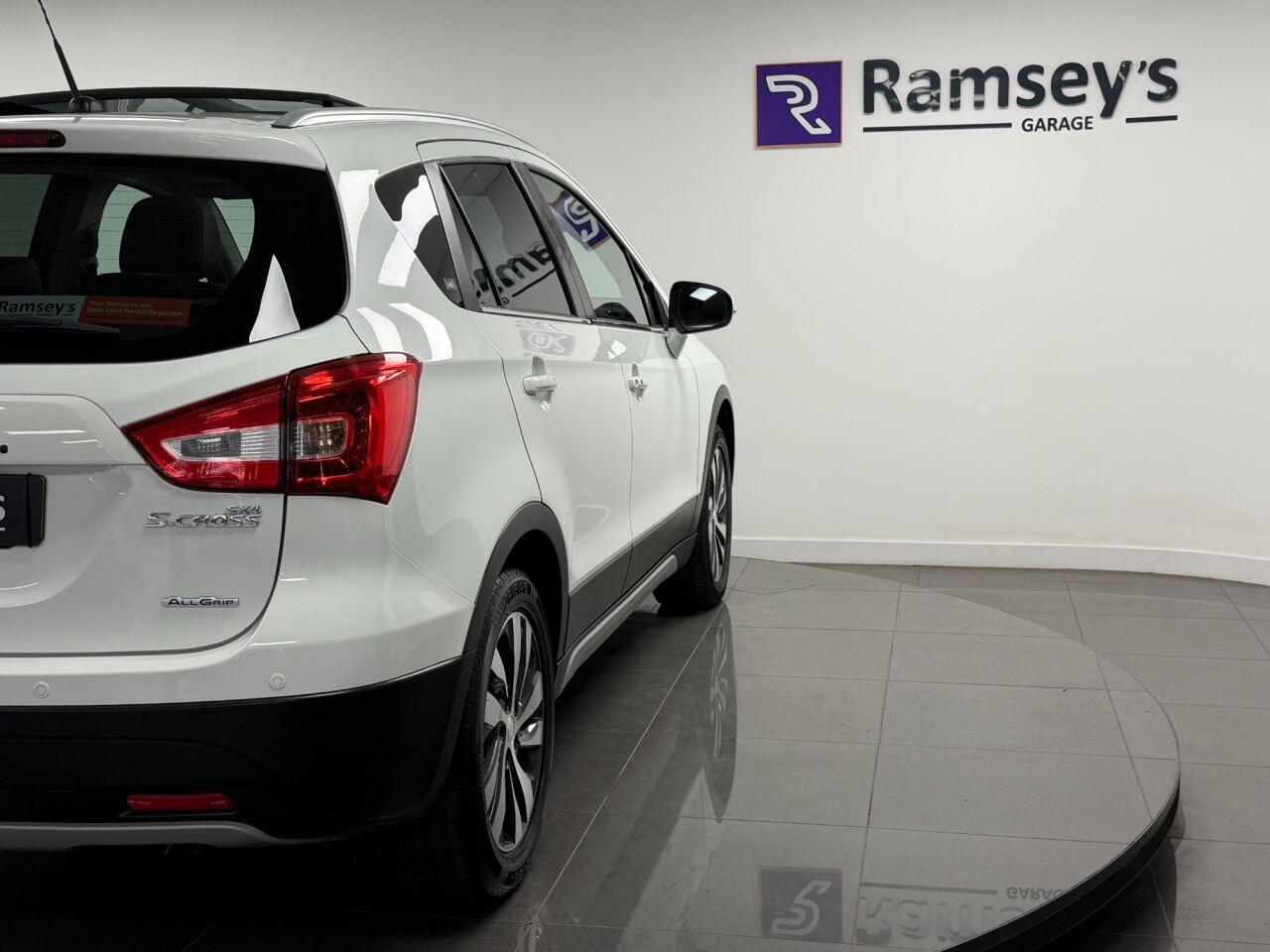 Used Suzuki SX4 S-Cross 2019 for sale - 76700800: Photo 36