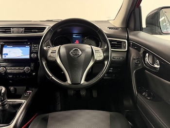 Used Nissan Qashqai 2016 for sale - 76700818: Photo