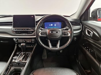 Used Jeep Compass 2023 for sale - 76560904: Photo